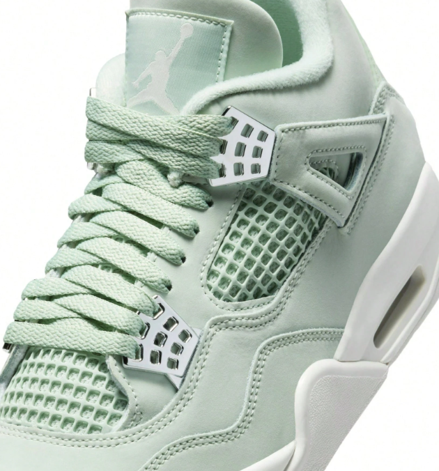 Air Jordan 4 Retro 'Seafoam Sai